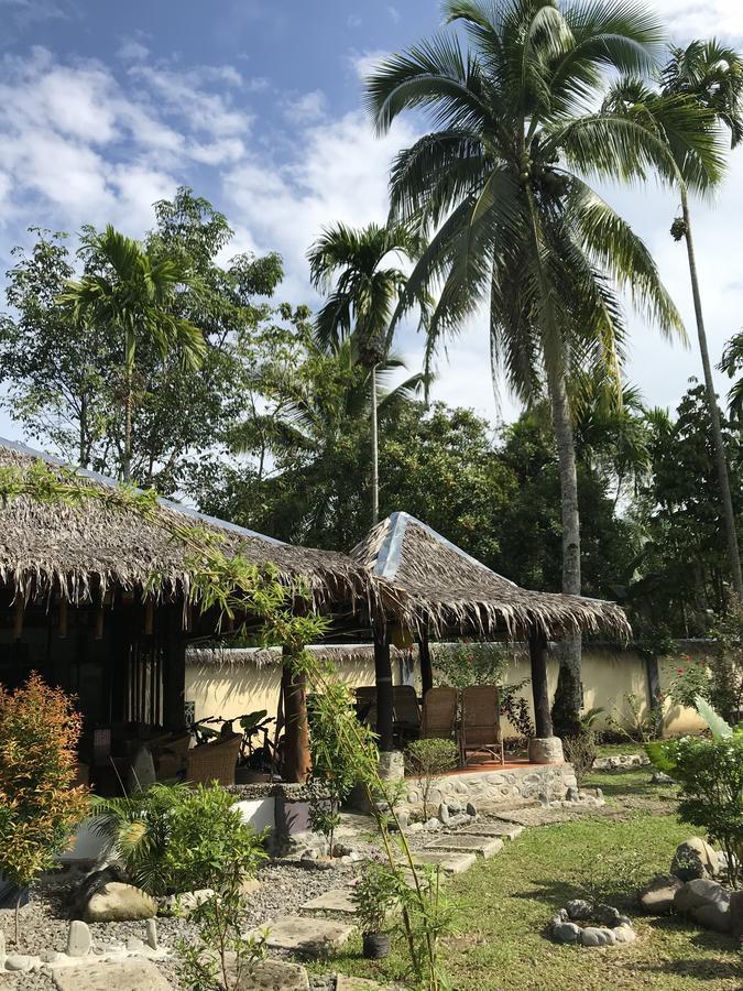 Villa Paradise Bukit Lawang Exteriör bild