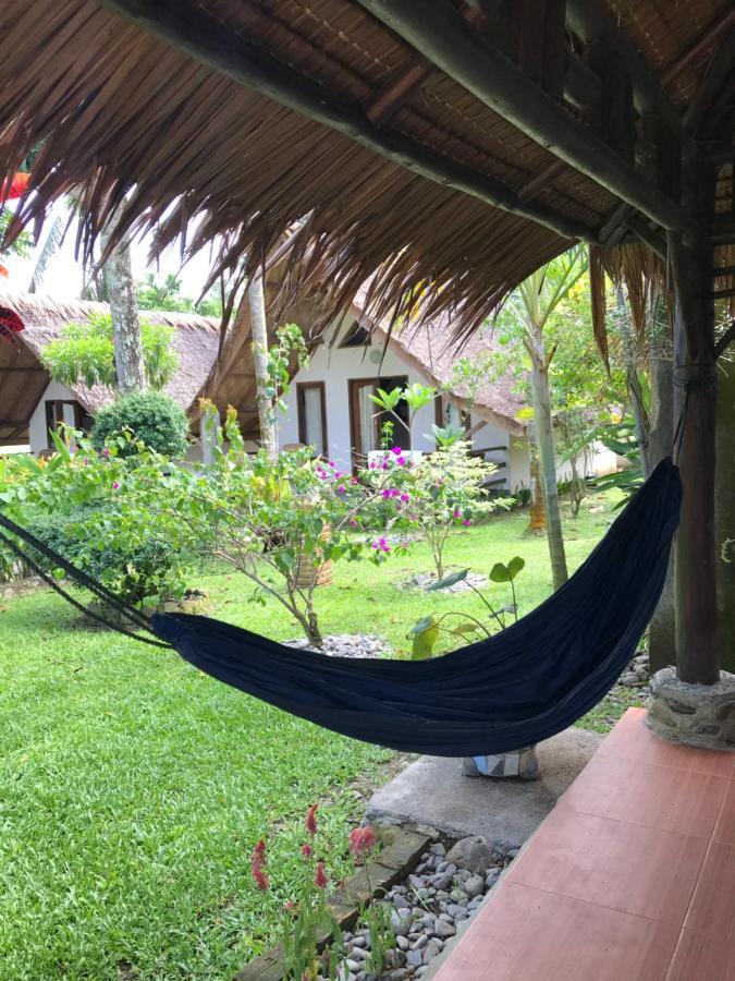 Villa Paradise Bukit Lawang Exteriör bild